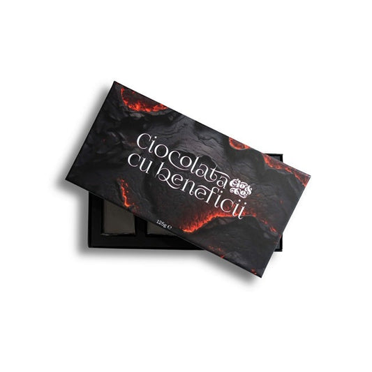 Ciocolata cu Beneficii Cio&co ''Feel Amazing'' - Neagra, dar nu Amara, 1 cutie x 8 buc (negru) SOLLUXE Every box holds joy - unbox it!