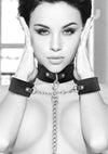 Set bondage cu zgarda, lesa si catuse din piele B&W Ouch! accesorii BDSM cu prinderi si detalii metalice, negru