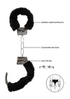 Cătușe Beginner’S Furry Handcuffs – joacă pasională cu un strop de bondage
